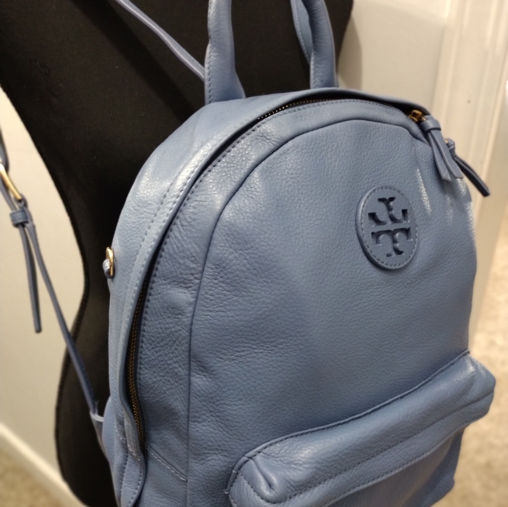 Authentic Tory Burch - Picture 6 of 6